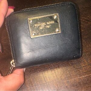 Michael Kors Za Bi-fold Black Genuine Leather Wallet-Used